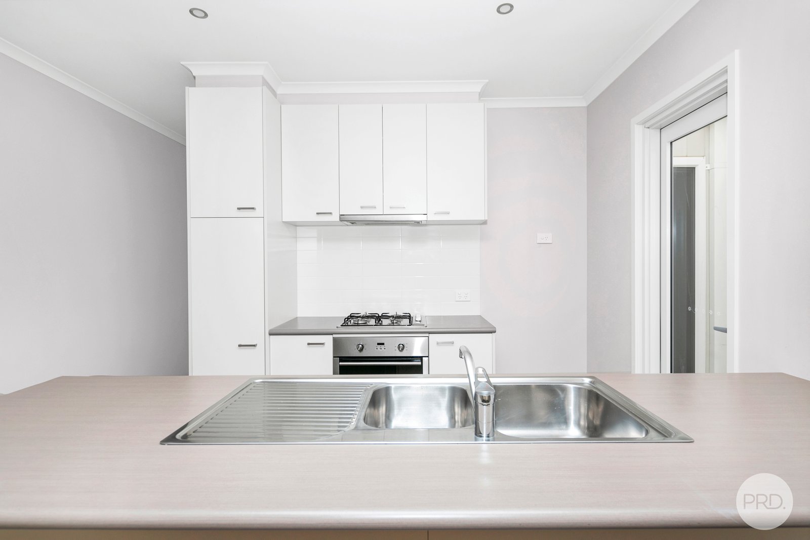 45 Warburton Drive LUCAS 2