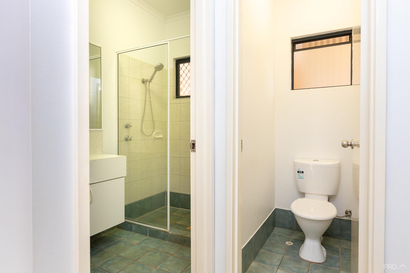 4/5 Whimbrel Street DJUGUN 21