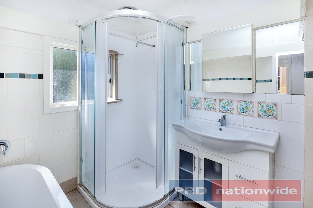 450 Kingston-Newlyn Road KINGSTON 11