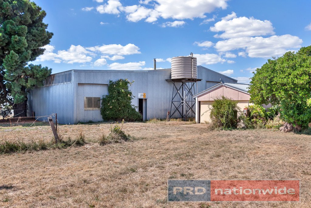 450 Kingston-Newlyn Road KINGSTON 14