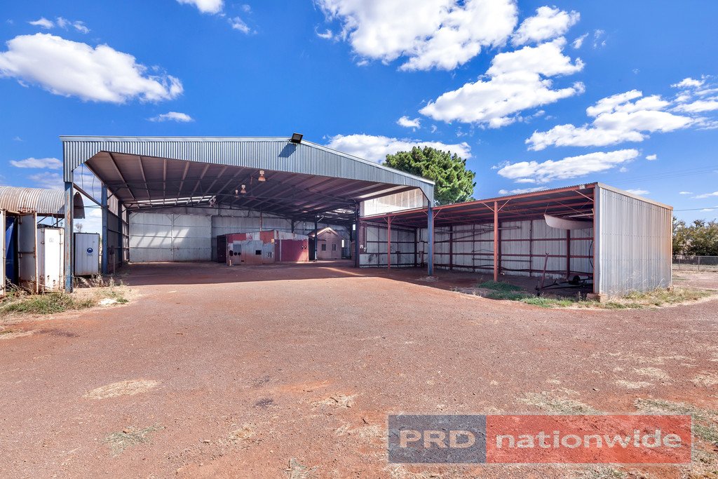 450 Kingston-Newlyn Road KINGSTON 15