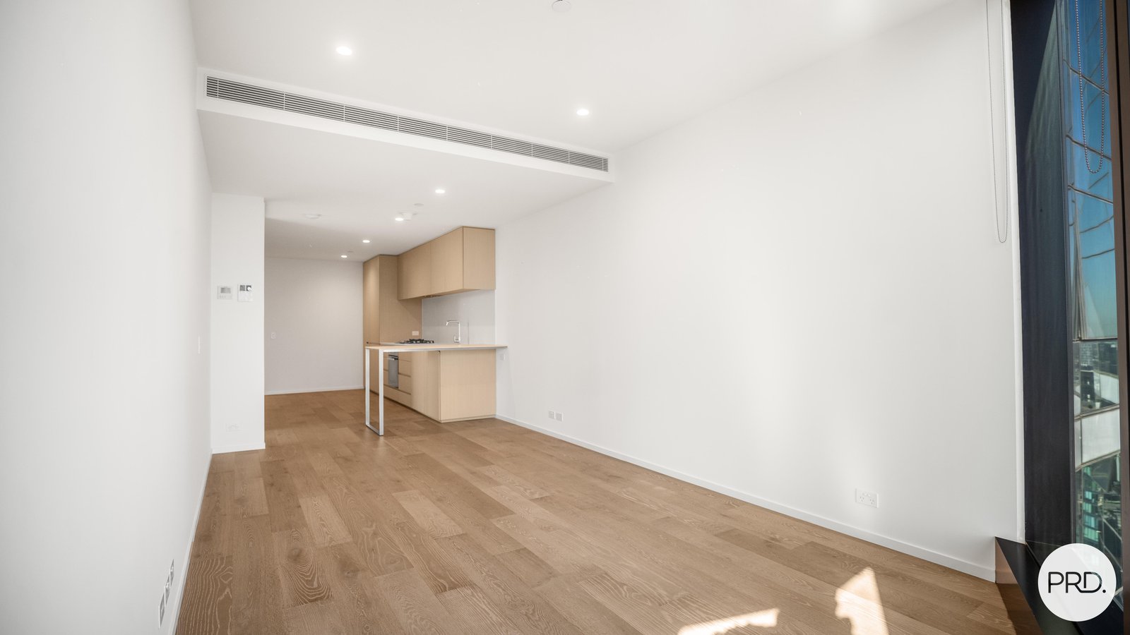 4503/70 Southbank Boulevard SOUTHBANK 9