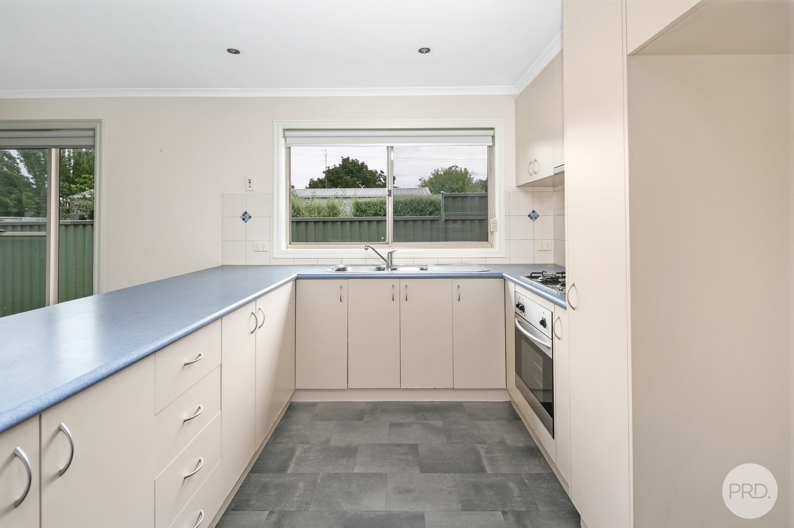 4/508 Ascot Street South REDAN 3