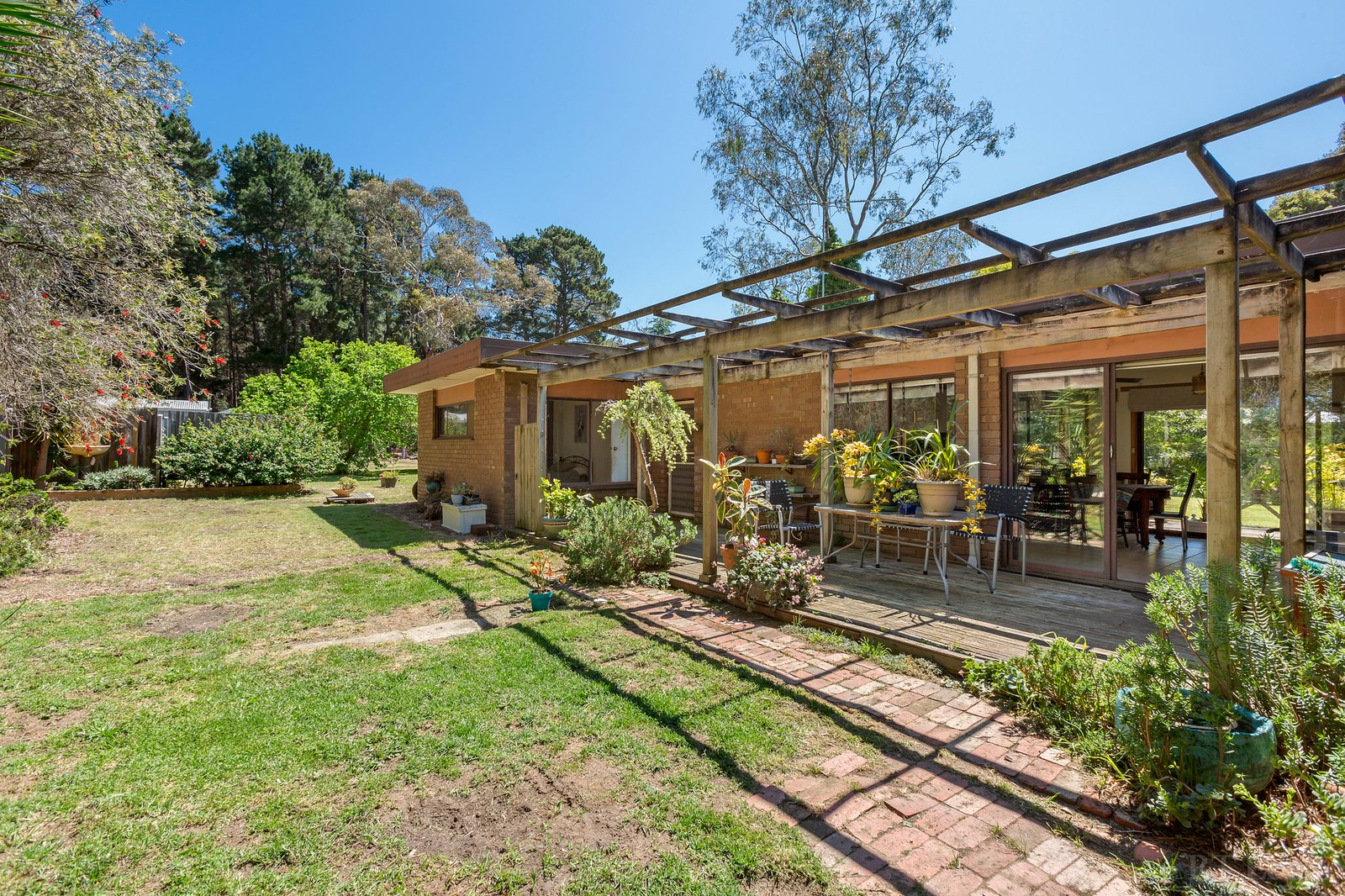 Real Estate and Property in 451-453 Grubb Road, Wallington, VIC