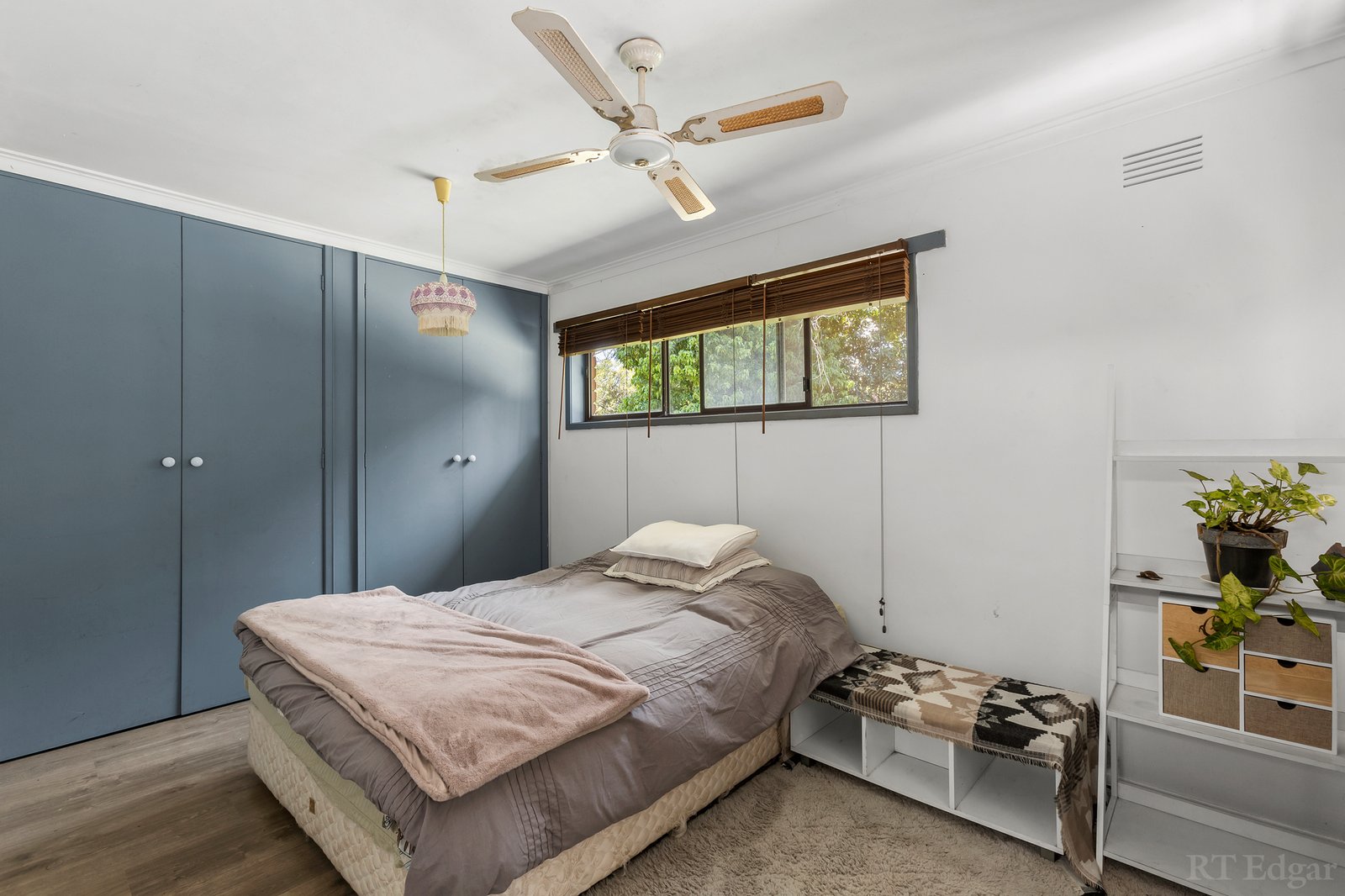 Real Estate and Property in 451-453 Grubb Road, Wallington, VIC