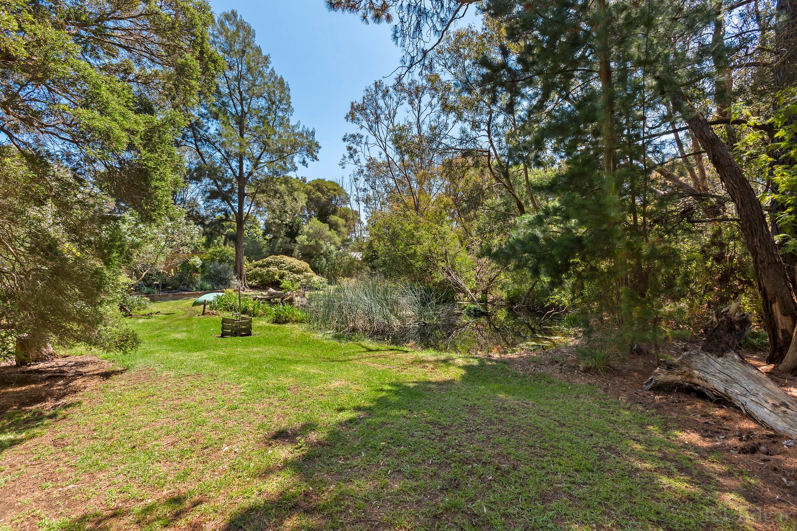 Real Estate and Property in 451-453 Grubb Road, Wallington, VIC