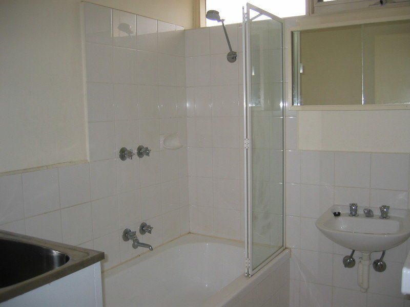 Gallery: 4/51 Balcombe Road