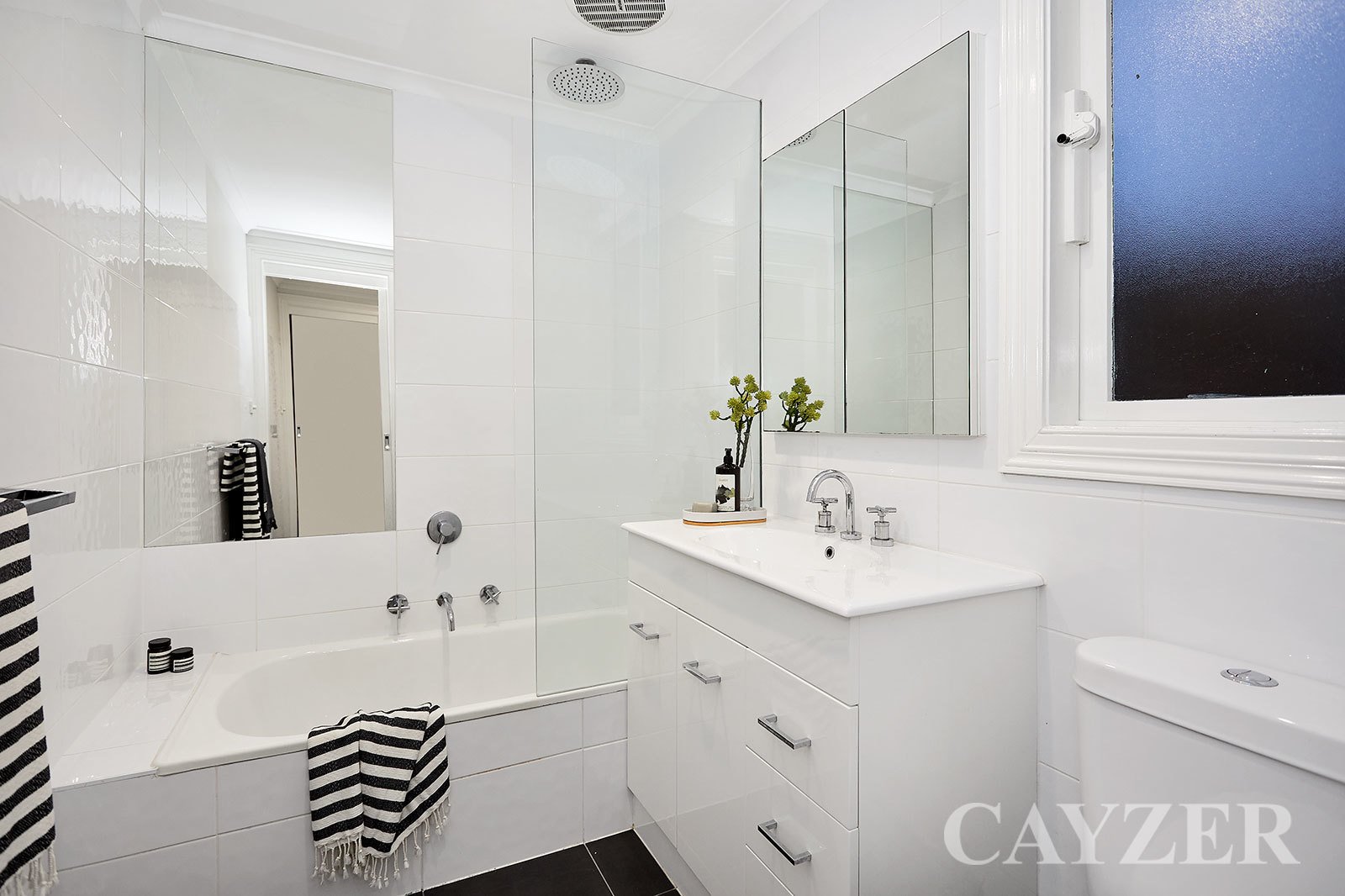 Gallery: 451 Bay Street