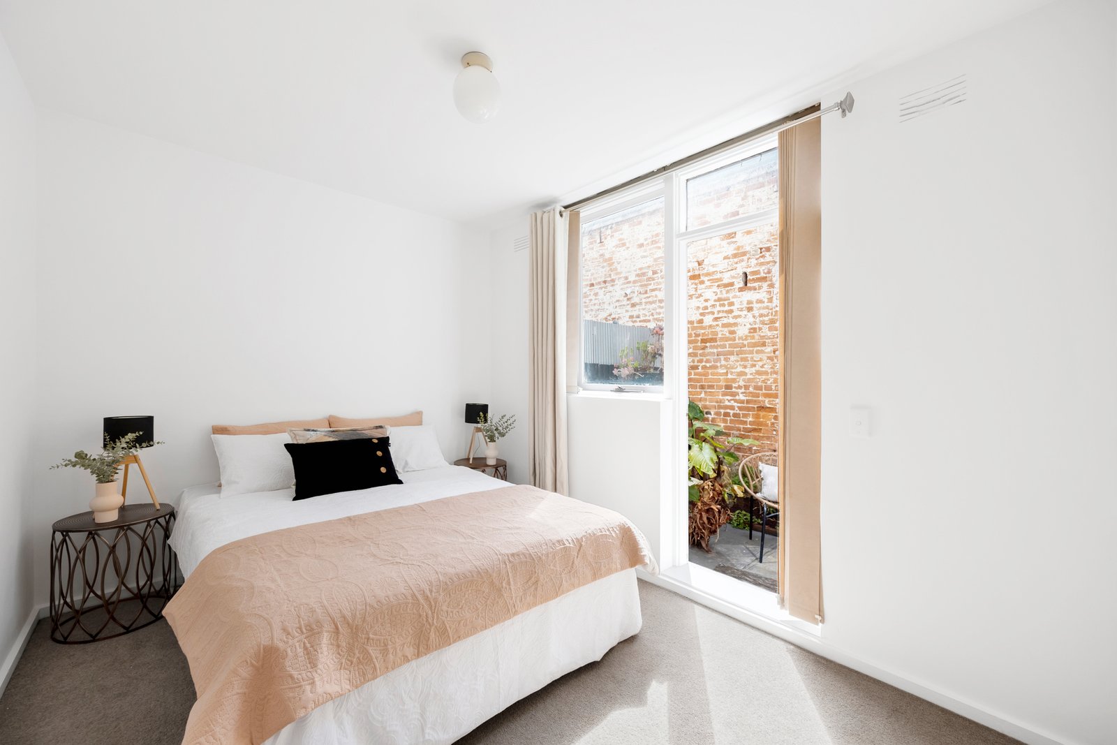 Real Estate and Property in 4/51 Chapel Street, St Kilda, VIC