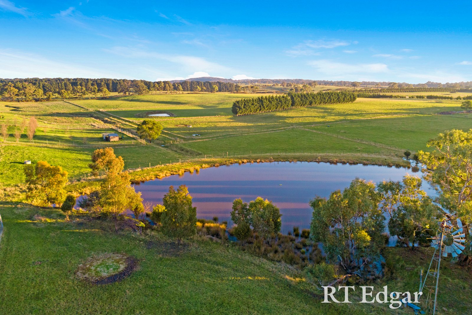 Real Estate and Property in 451 Couangalt Road, Gisborne South, VIC