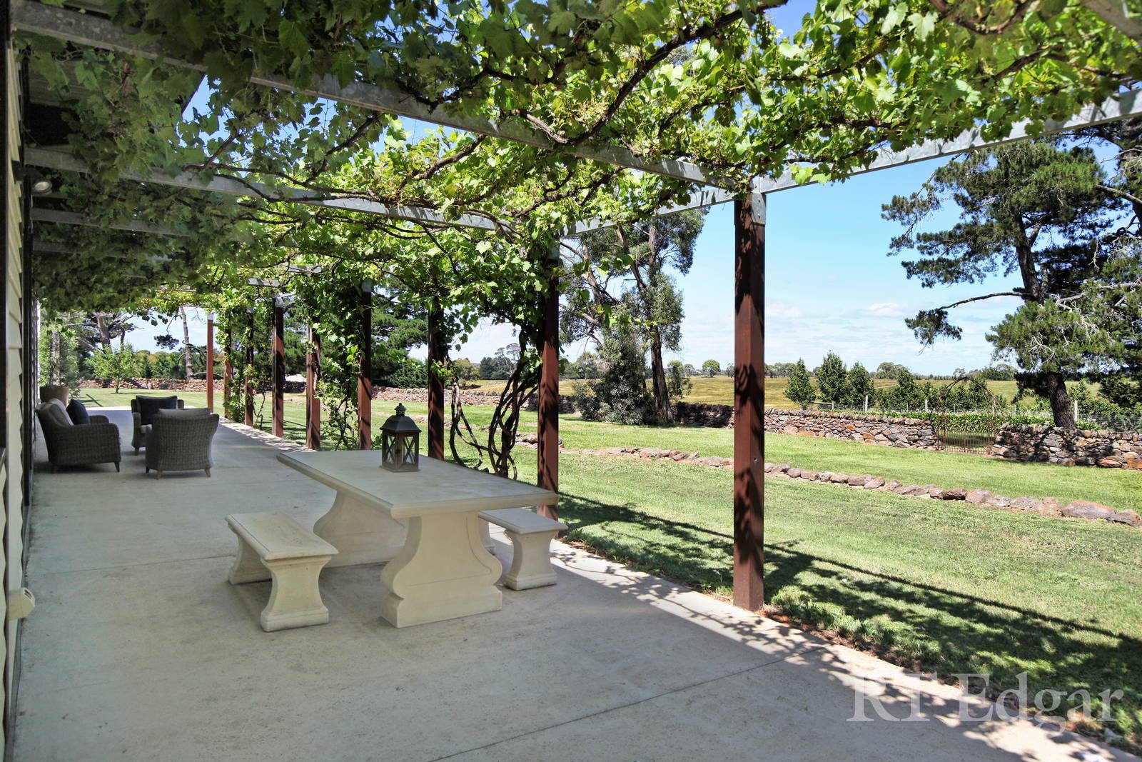 Real Estate and Property in 451 Couangalt Road, Gisborne South, VIC