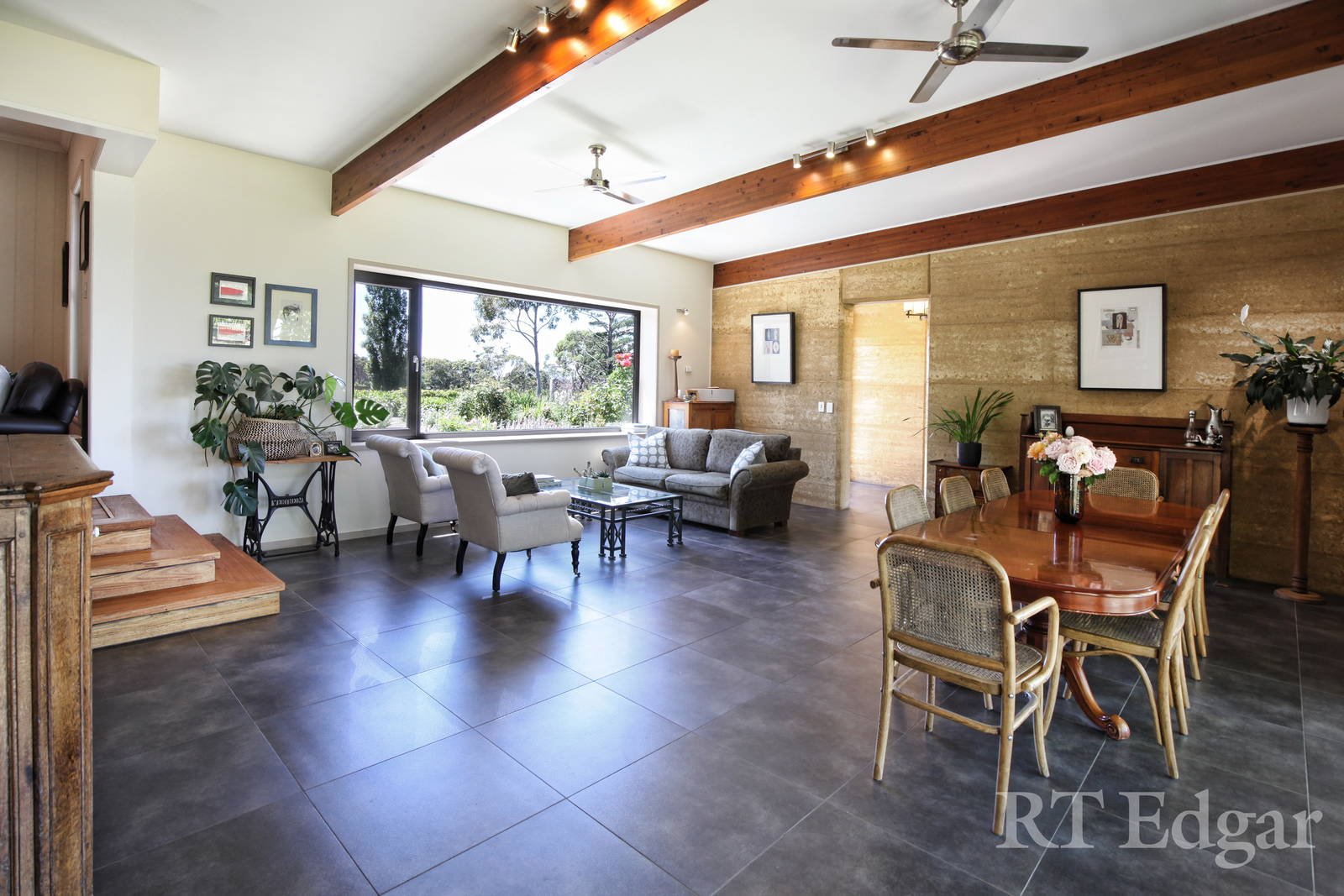 Real Estate and Property in 451 Couangalt Road, Gisborne South, VIC