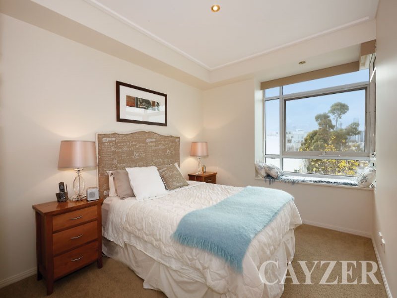 Gallery: 45/1 Graham Street