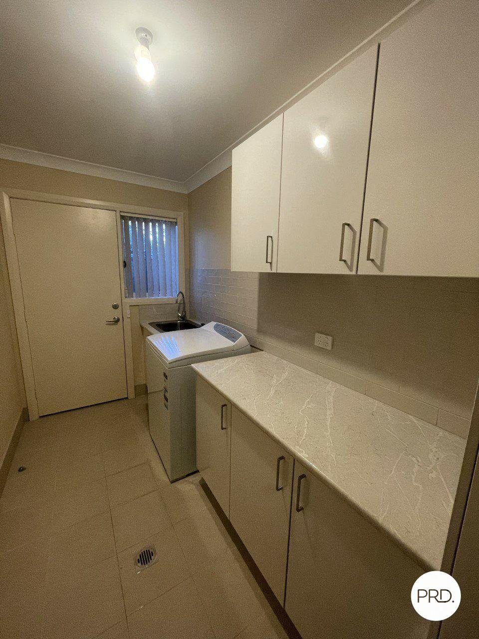 4/51 Moulder Street ORANGE 11