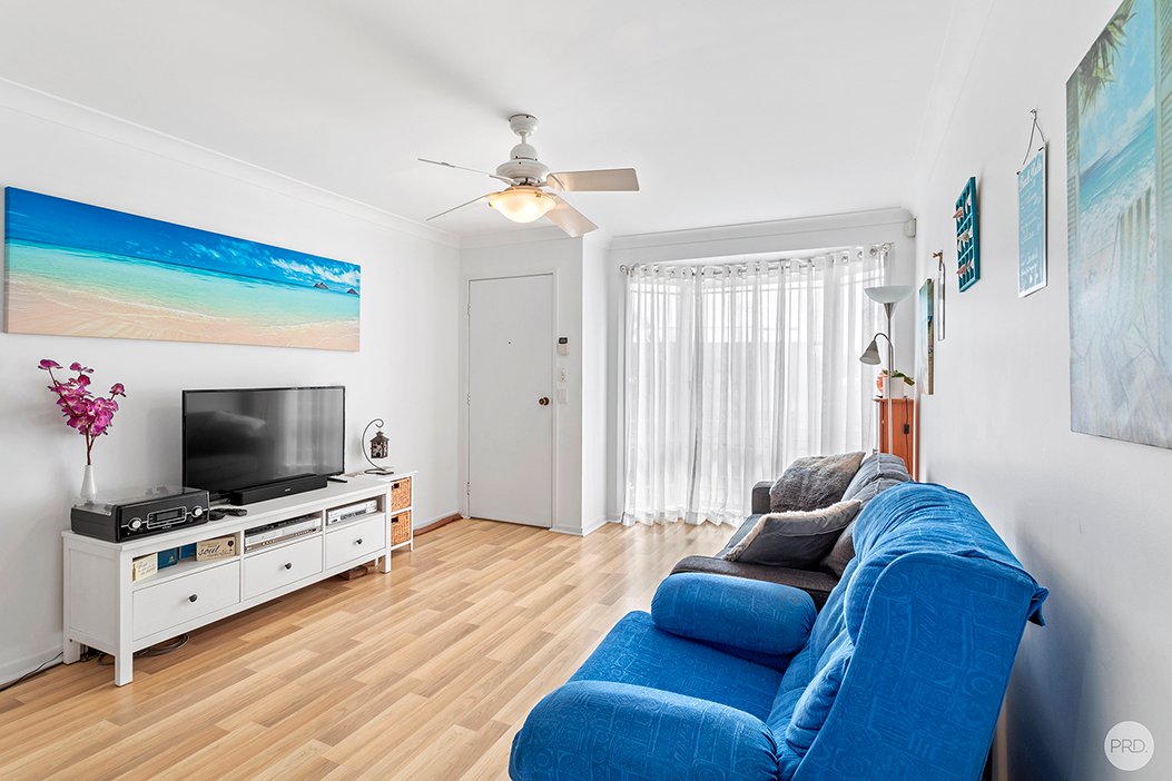 4/51 Yachtsman Crescent SALAMANDER BAY 13