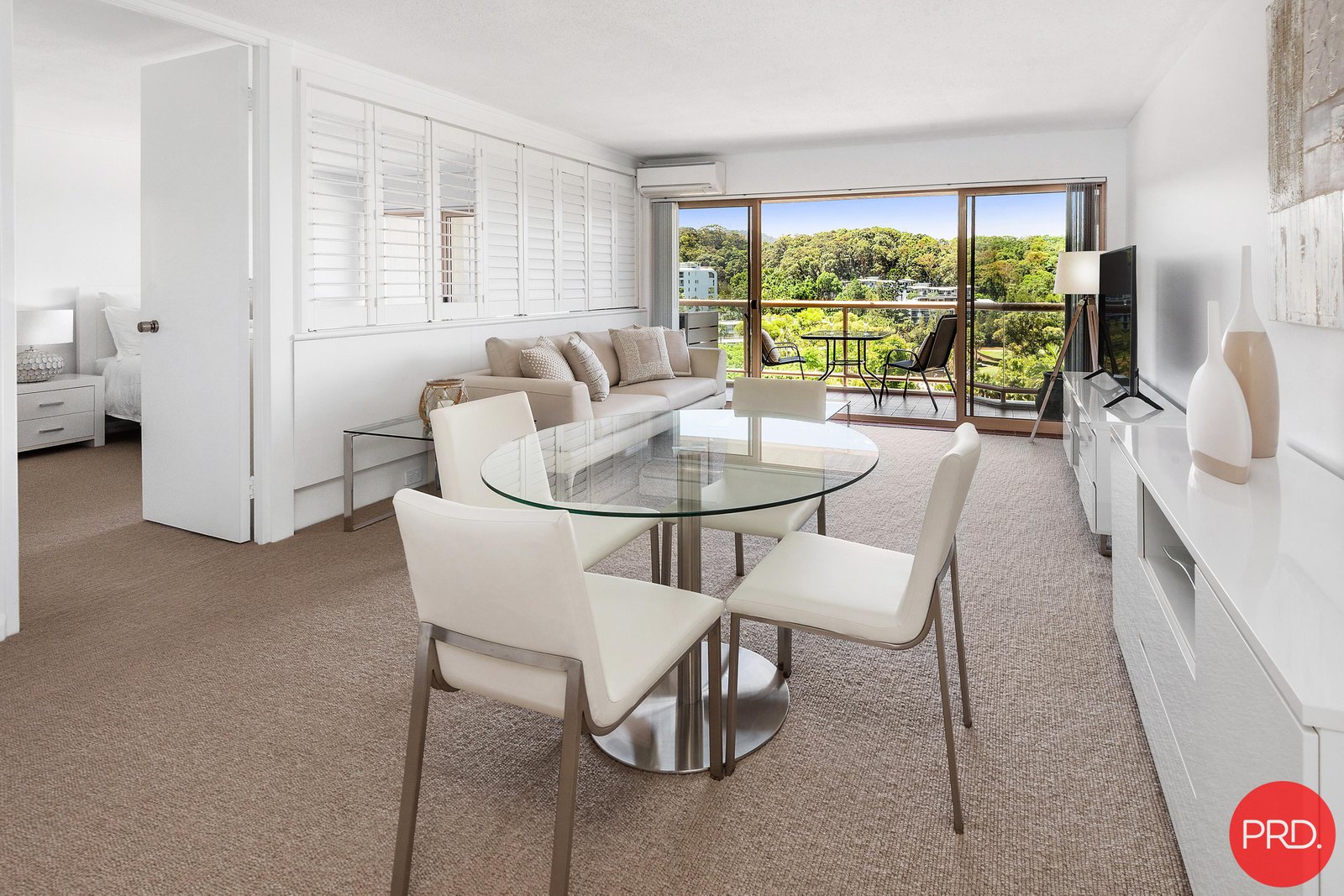 4511- 4512/2 Bay Drive COFFS HARBOUR 5