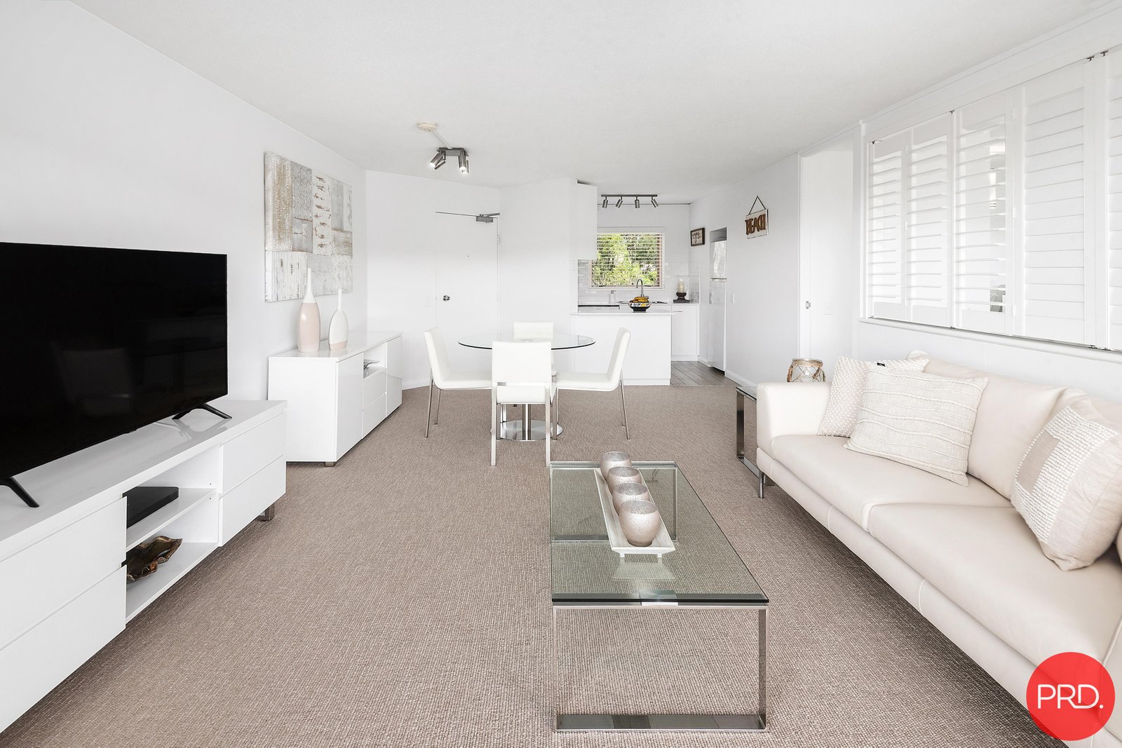 4511- 4512/2 Bay Drive COFFS HARBOUR 6