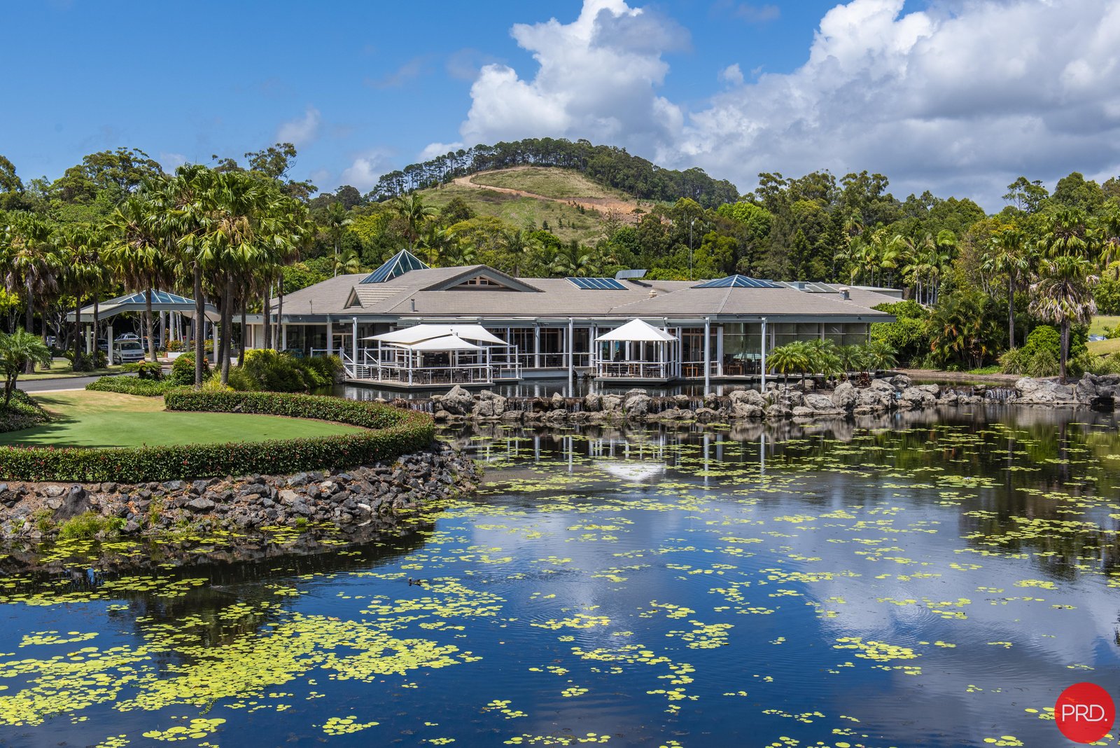 4511- 4512/2 Bay Drive COFFS HARBOUR 11