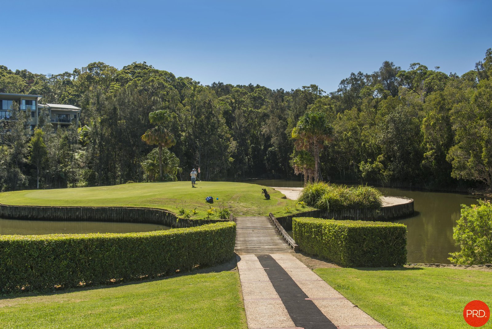 4511- 4512/2 Bay Drive COFFS HARBOUR 12