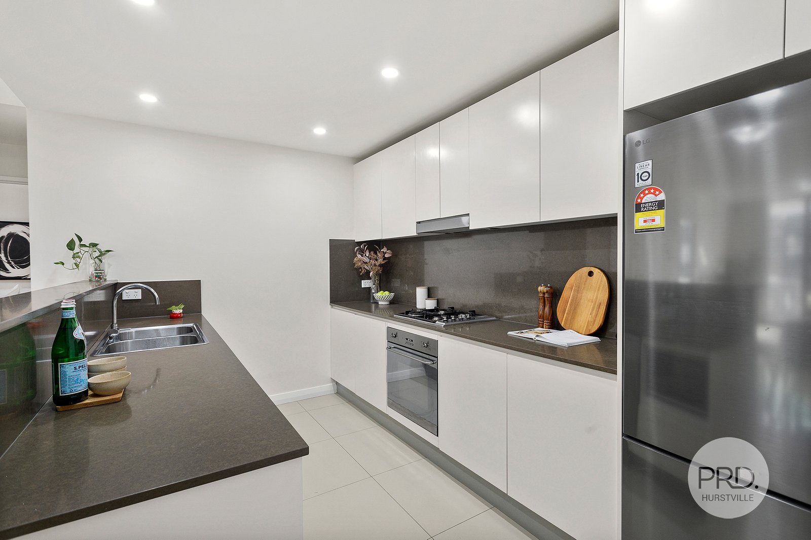 4511/42-44 Pemberton Street BOTANY 5