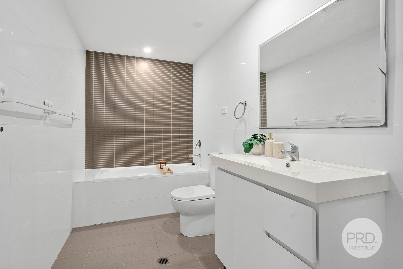 4511/42-44 Pemberton Street BOTANY 6