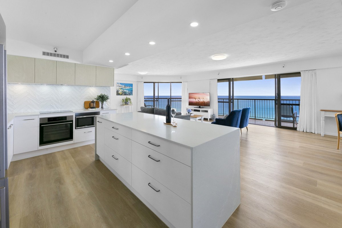 45/146 The Esplanade Burleigh Heads 5