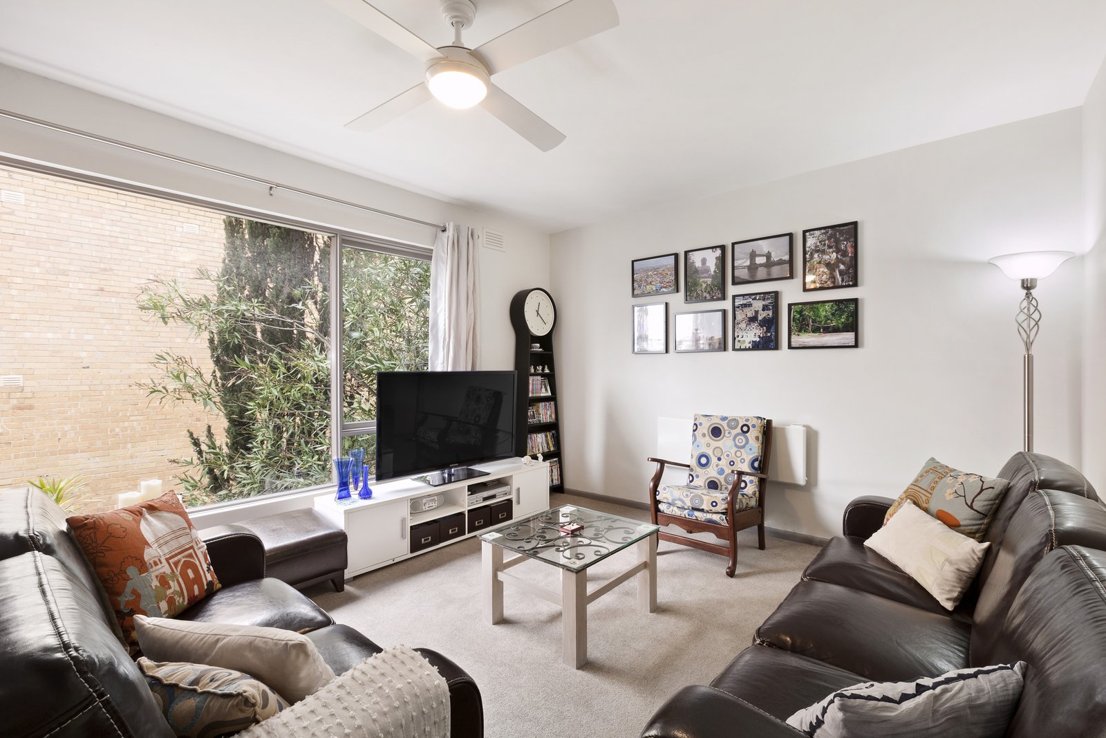 Gallery: 4/52 Hotham Street
