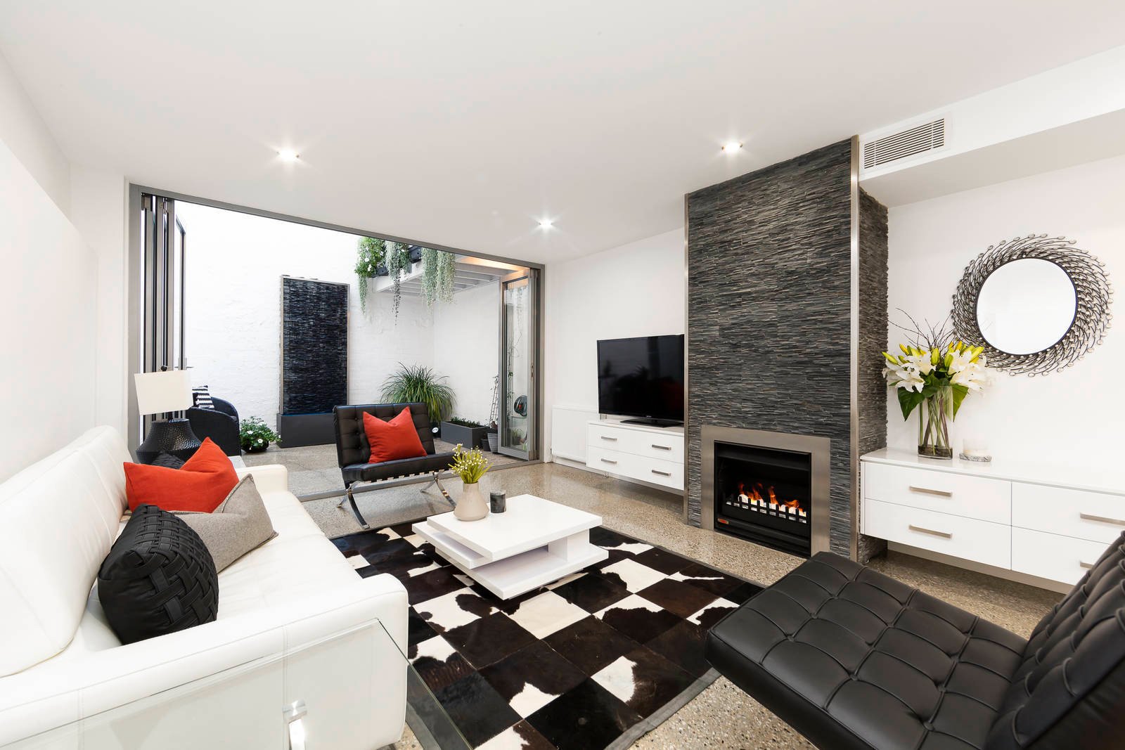 Real Estate and Property in 4/52 Lyndhurst Street, Richmond, VIC