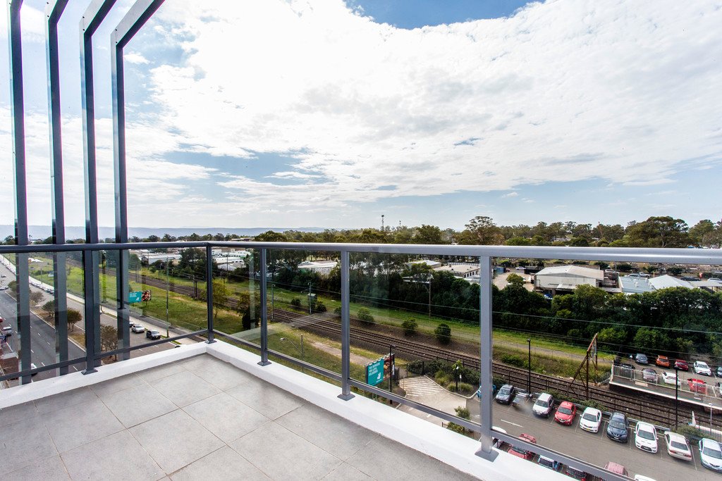 45/208 Great Western Highway KINGSWOOD 1