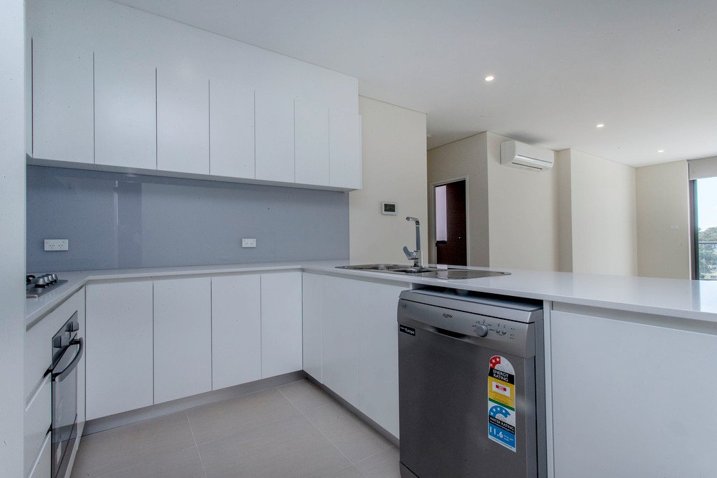 45/208 Great Western Highway KINGSWOOD 10