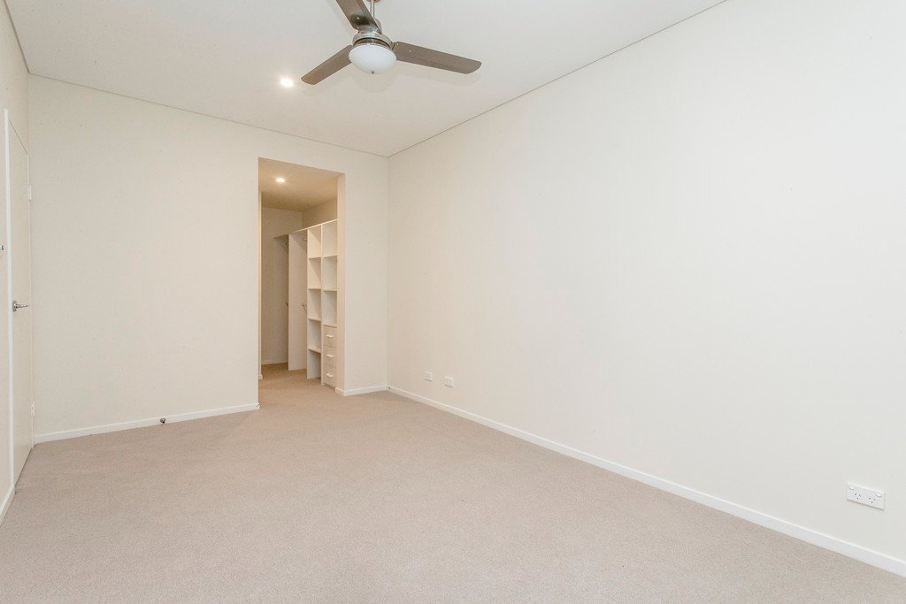 45/208 Great Western Highway KINGSWOOD 14