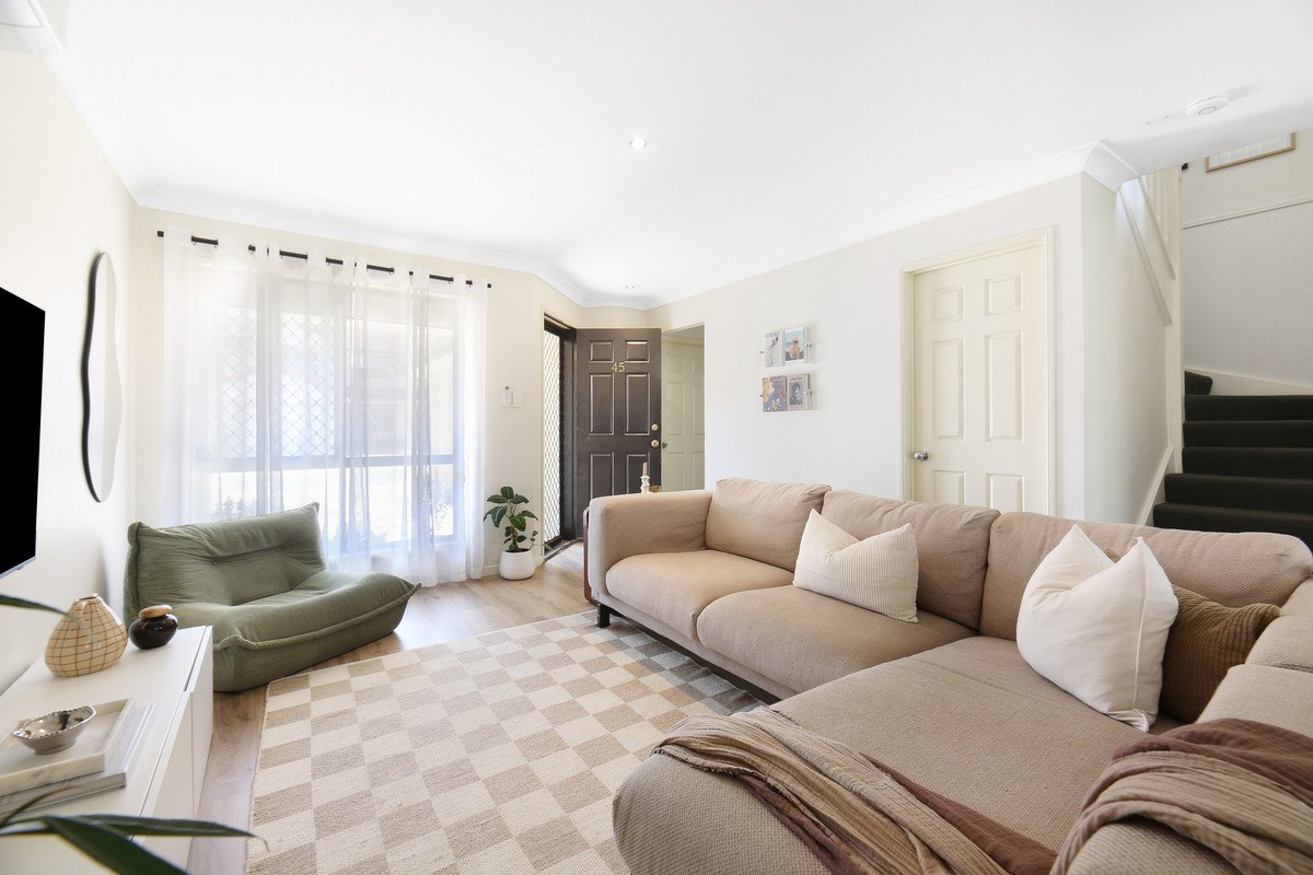 45/28 Ancona Street Carrara 3