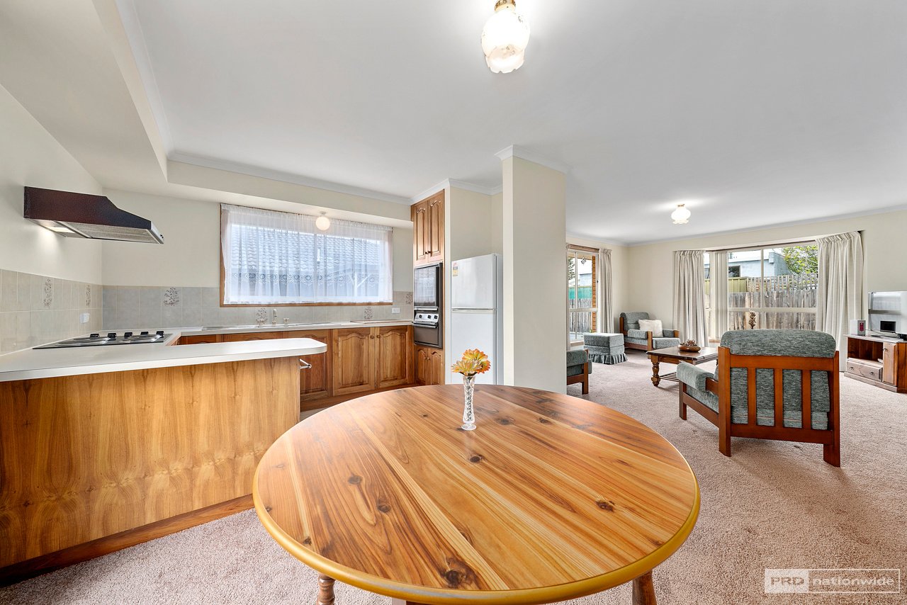 4/528 Main Road MONTROSE 6