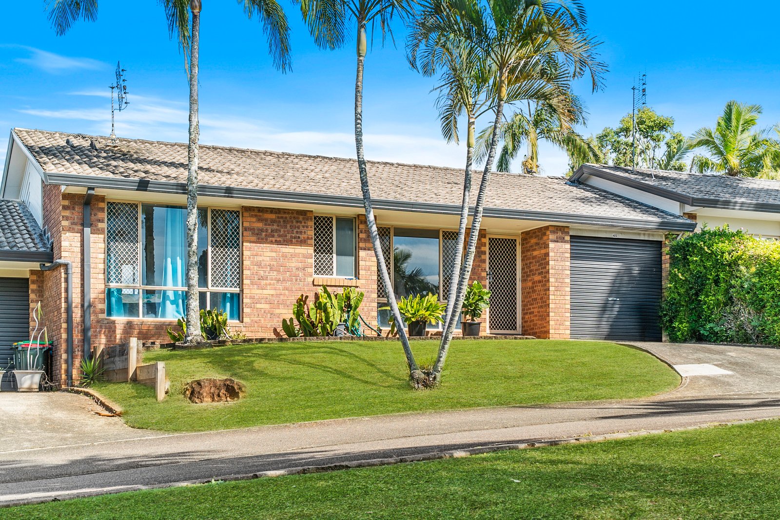 45/3-19 Amaroo Drive BANORA POINT 1