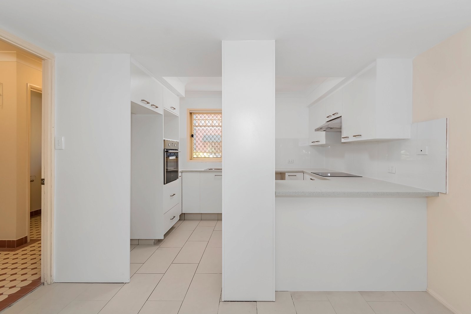 4/53 Bauer Street SOUTHPORT 4