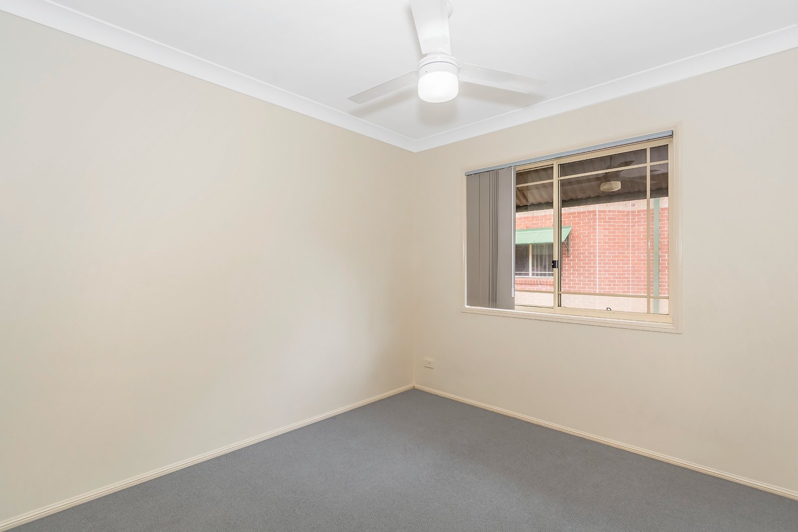 4/53 Bauer Street SOUTHPORT 10