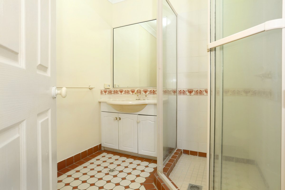 4/53 Bauer Street SOUTHPORT 7