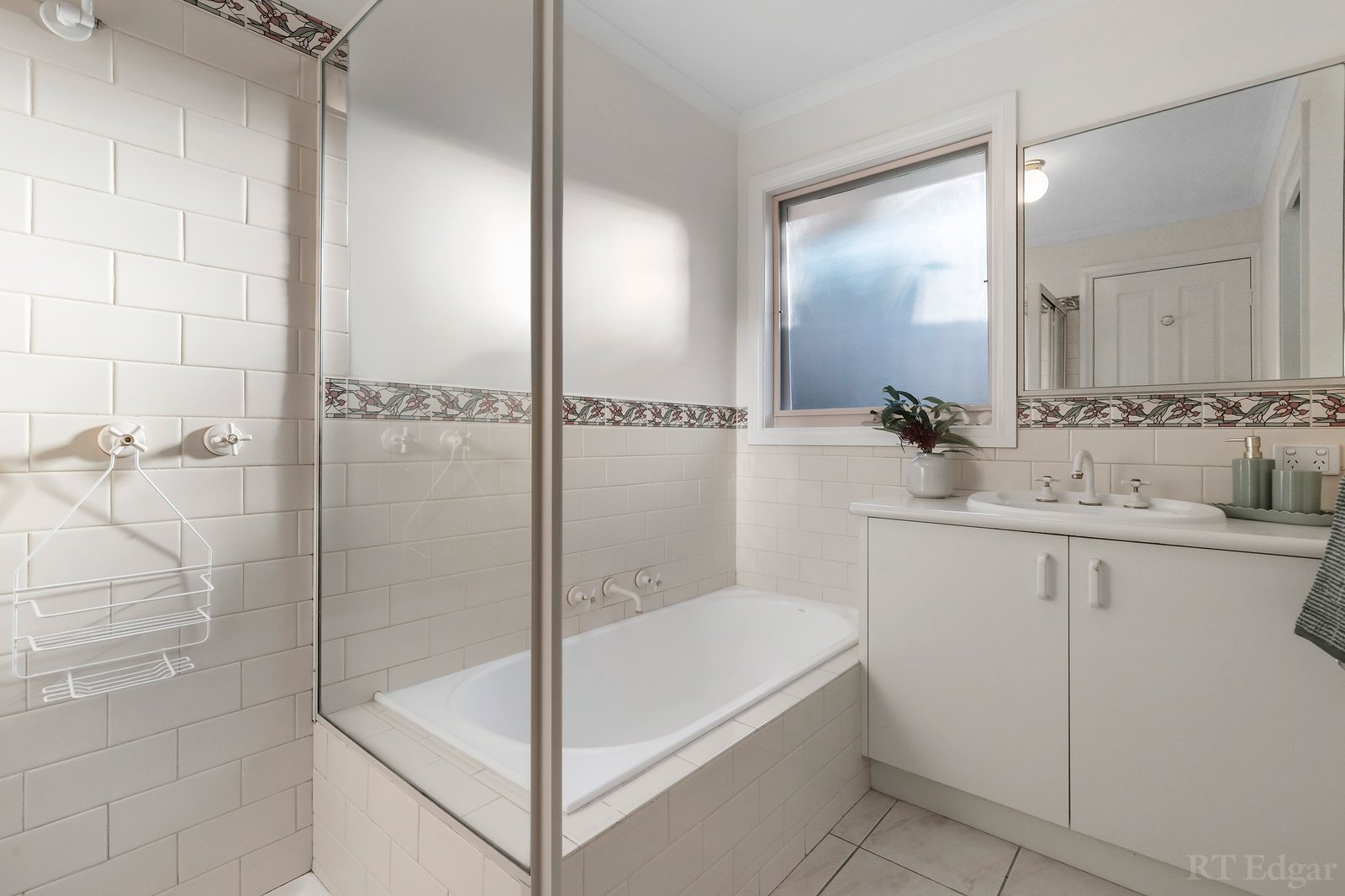 Real Estate and Property in 4/53 Parker Street, Templestowe Lower, VIC