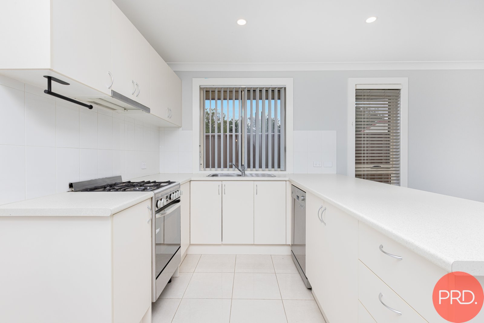 4/53 Raymond Terrace Road EAST MAITLAND 13