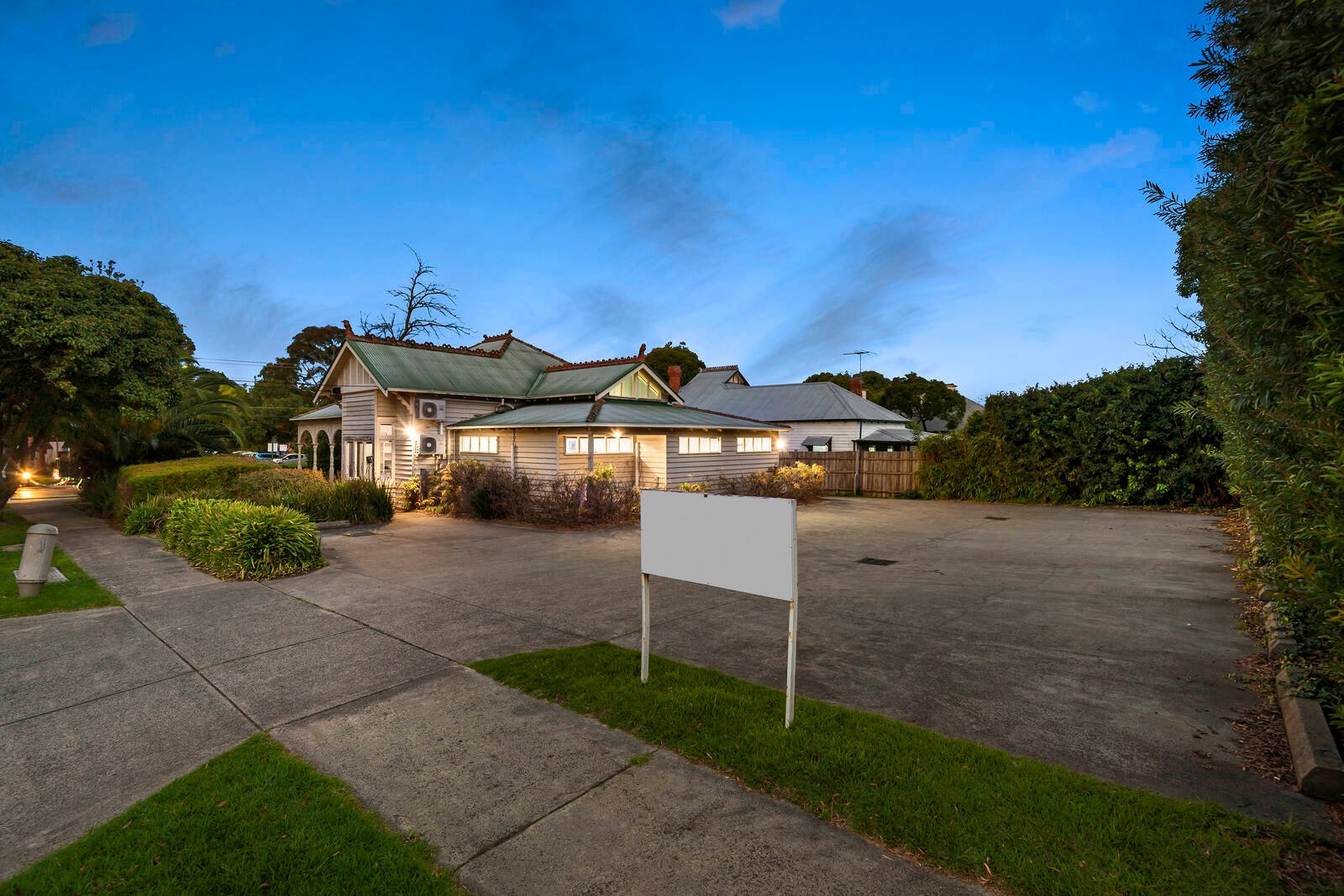 Real Estate and Property in 453 Station Street, Box Hill, VIC