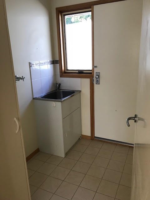 4/53 Summerleas Road KINGSTON 8