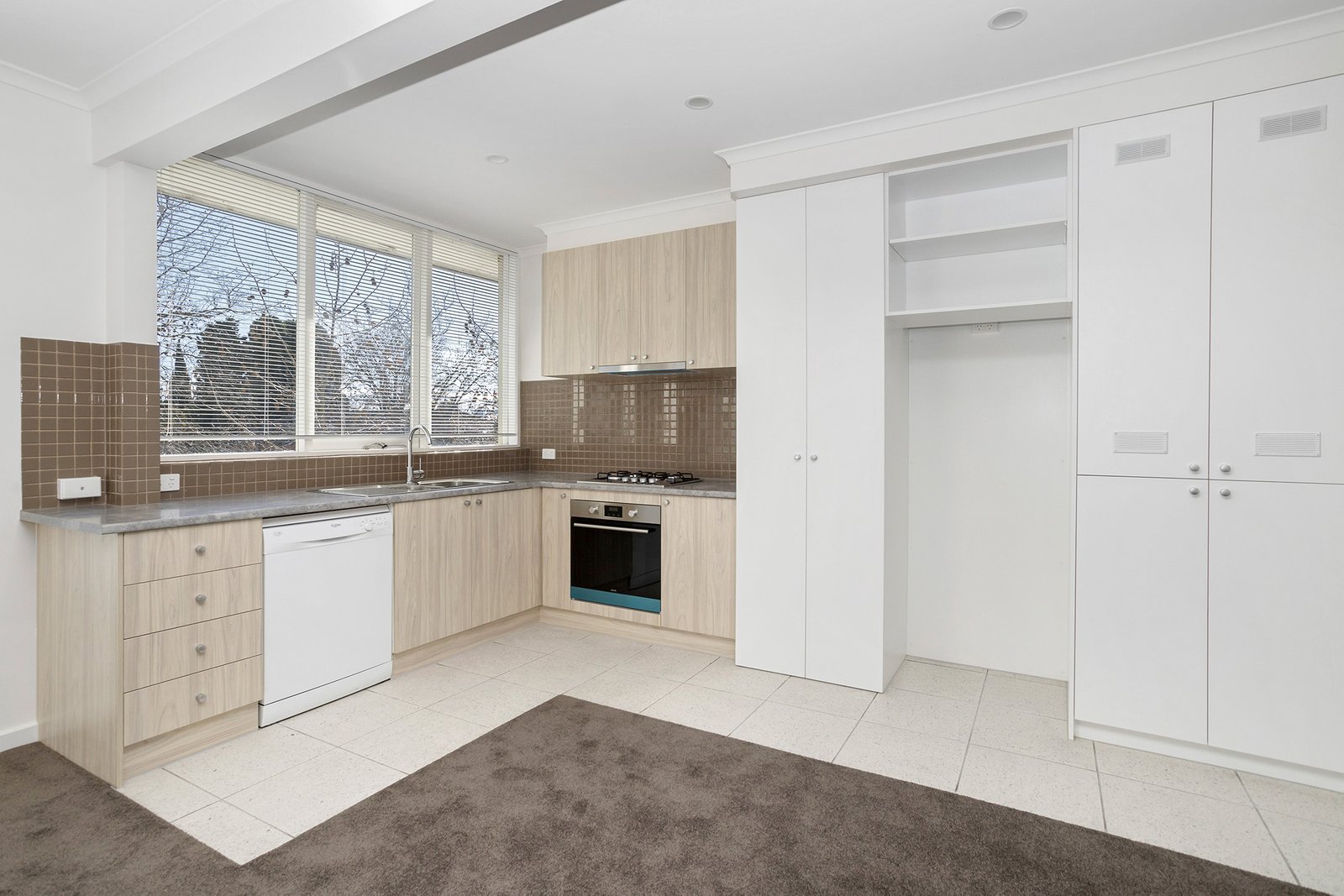 Real Estate and Property in 4/532 Orrong Road, Armadale, VIC