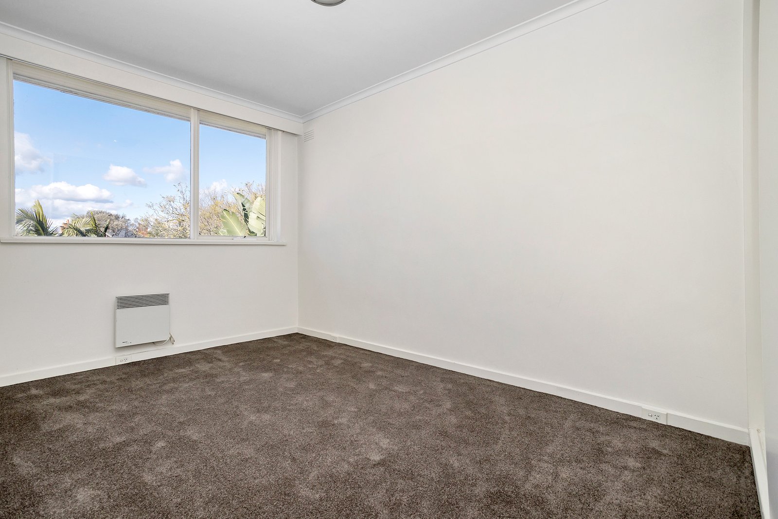 Real Estate and Property in 4/532 Orrong Road, Armadale, VIC