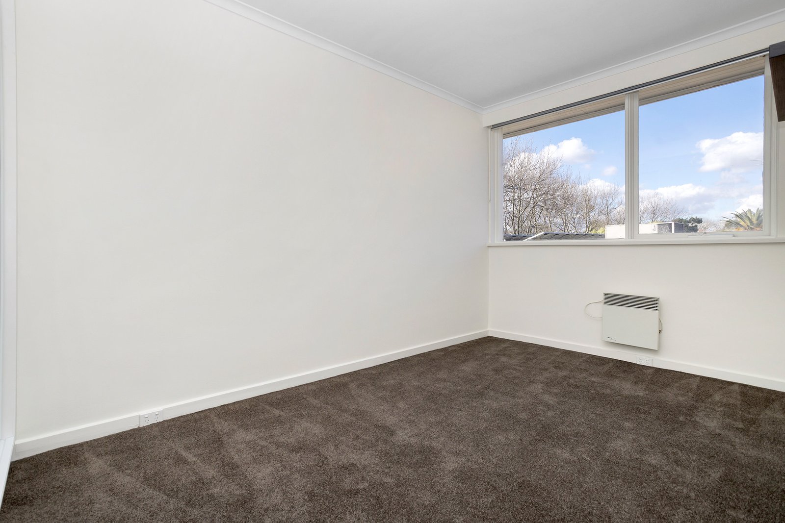 Real Estate and Property in 4/532 Orrong Road, Armadale, VIC