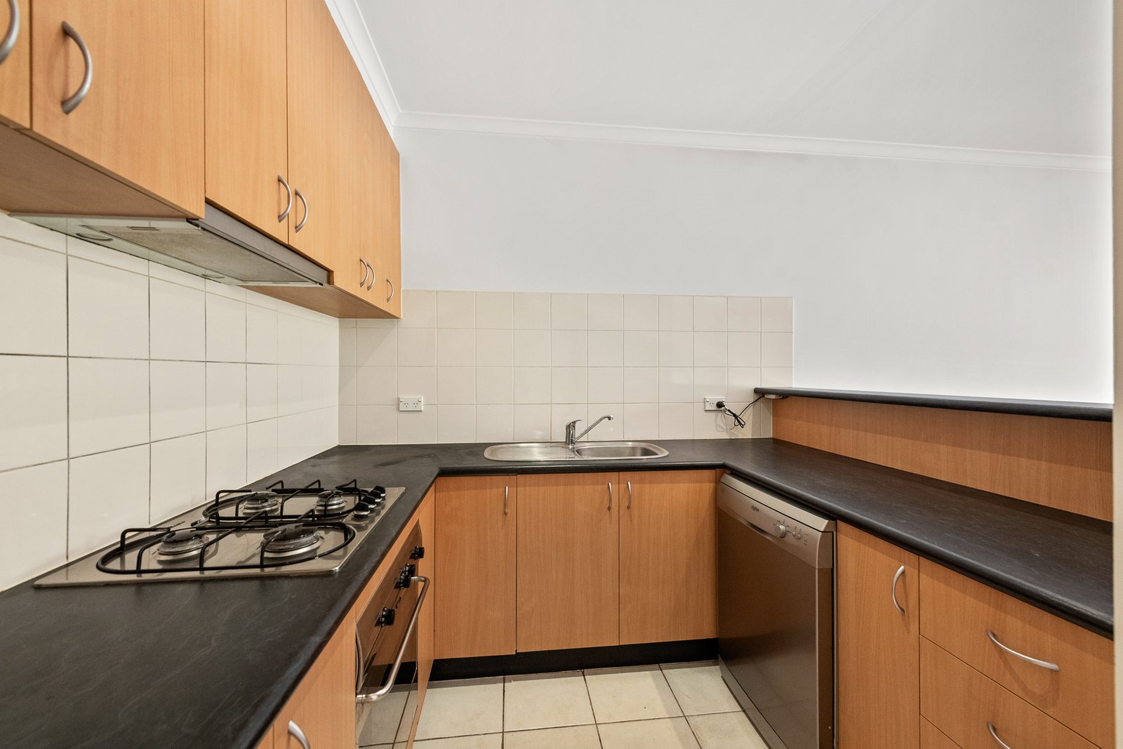Gallery: 4/535 Highett Road