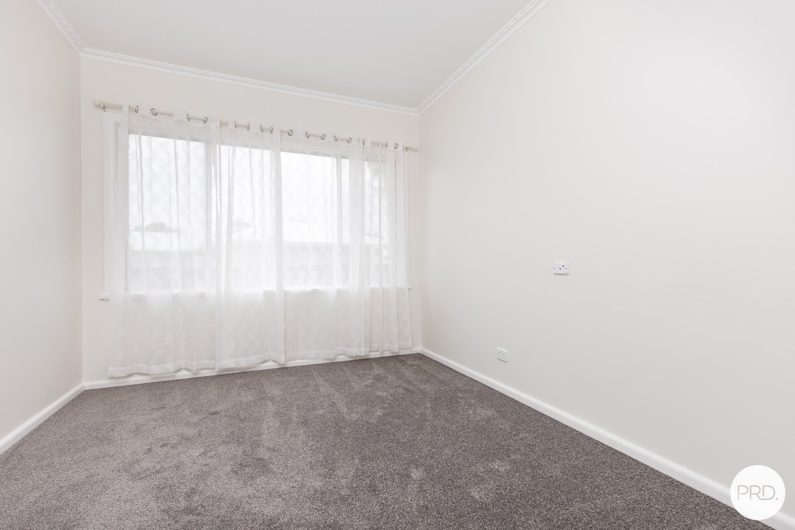 454 & 454a McEdward Street BIRDWOODTON 9