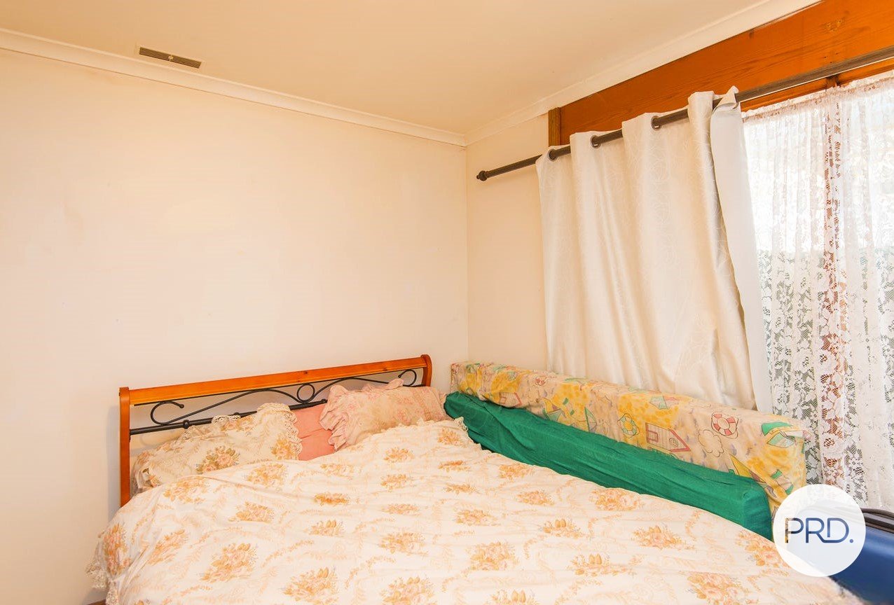 454 & 454a McEdward Street BIRDWOODTON 19