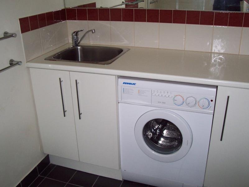 Gallery: 4/54 Hobbs Street