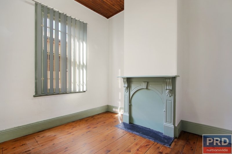 454 Swift Street ALBURY 4