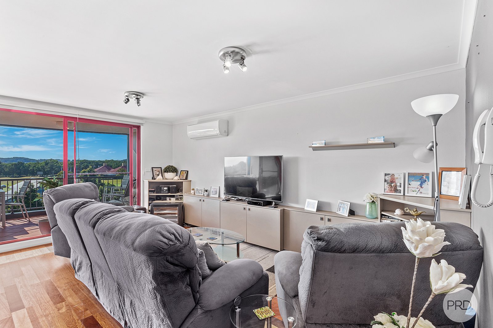 45/40 Horizons Drive SALAMANDER BAY 5